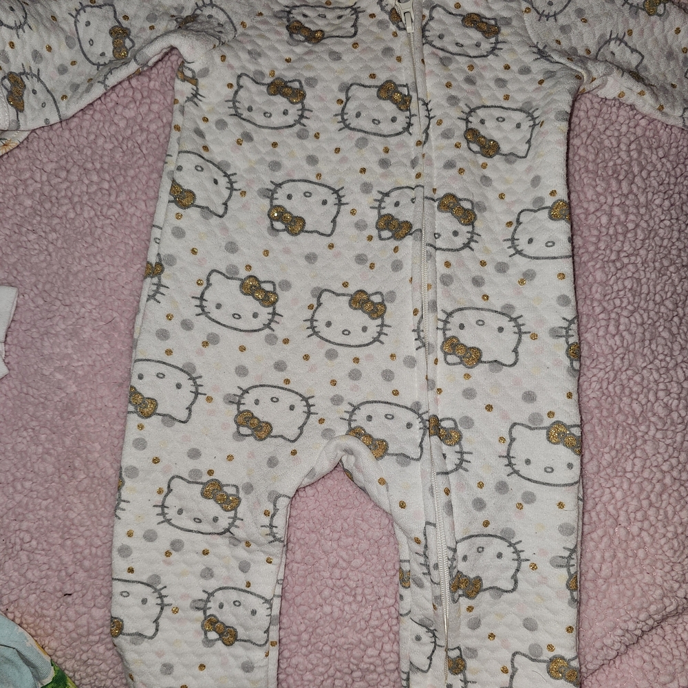 Hello Kitty Kids One Piece in White and Gold